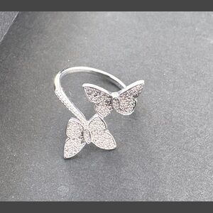 Effy Butterfly white gold diamond 0.5 carat ring!